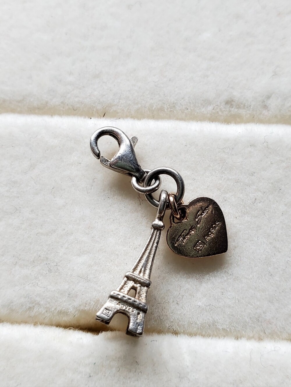 Thomas Sabo Silver Eiffel Tower and Heart Charm •